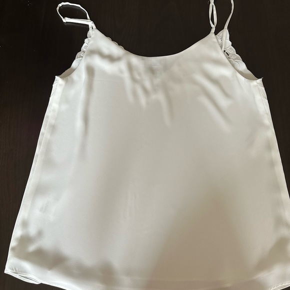 Silk camisoles and a body suit - Picture 4 of 8